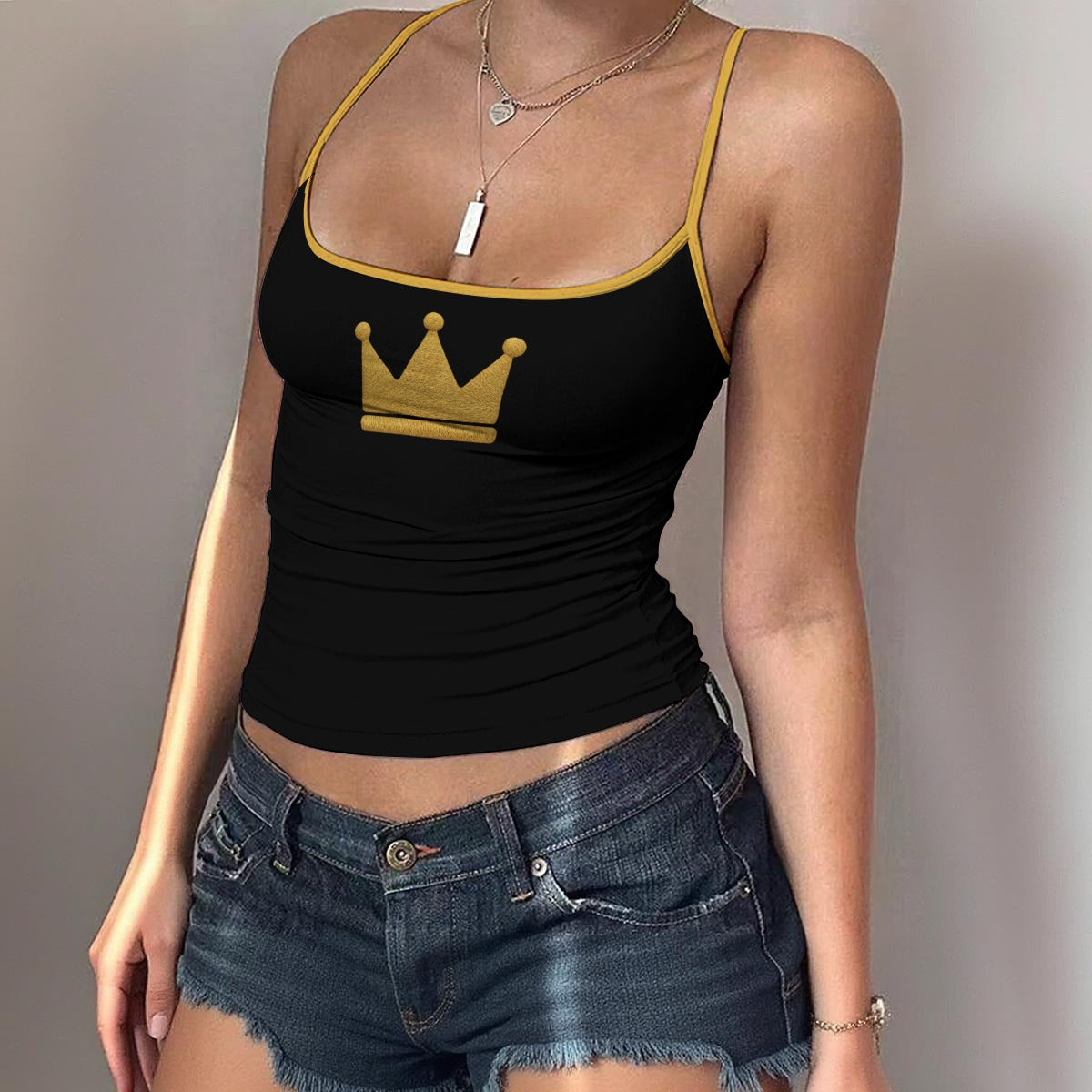 UPSTYLE Crown Cami Top – Black/Gold